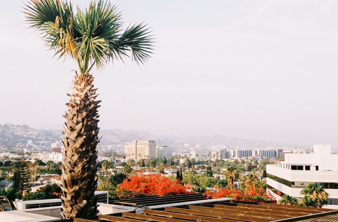 Sixty Beverly Hills Hotel Exterior photo